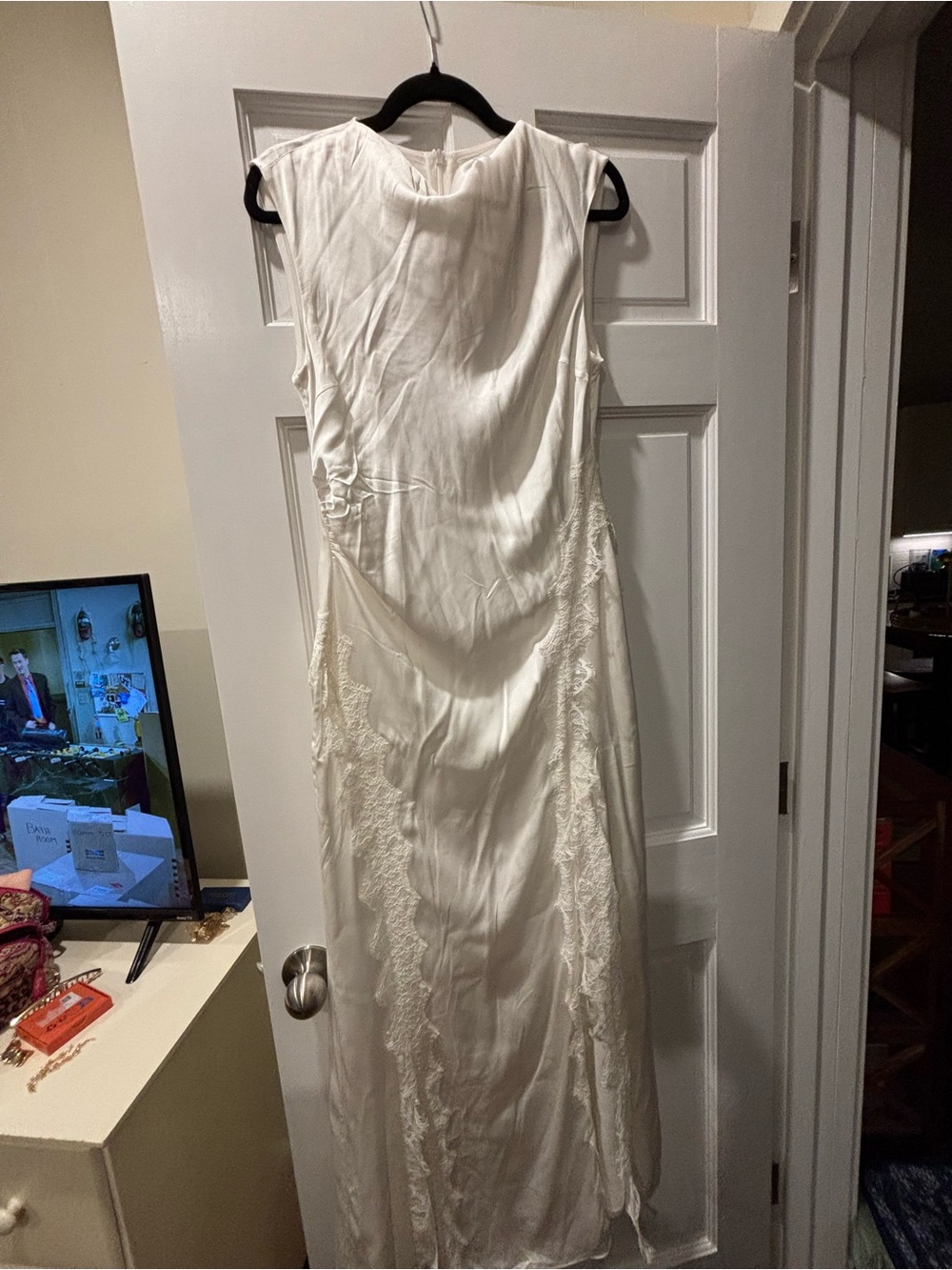 SHONA JOY ALLEGRA COLUMN MAXI DRESS